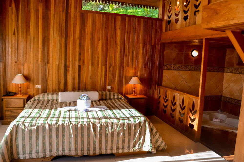 Hotel Heliconia - Monteverde Екстериор снимка